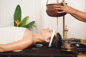 Shirodhara - Migraine Sugamya Ayurveda